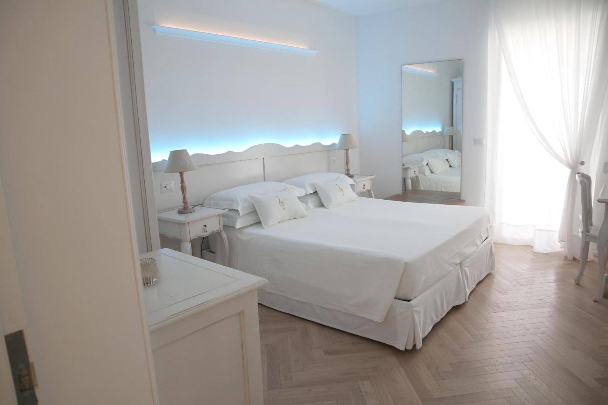 Adagio Salentino Bed & Breakfast ปอร์โตเชซาเรโอ ภายนอก รูปภาพ